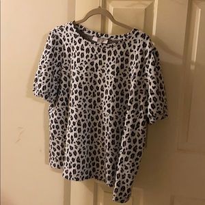 Leopard Print Puffed Sleeve Blouse